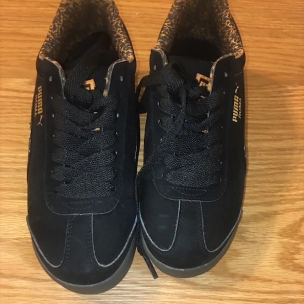 Roma Black and Gold Puma